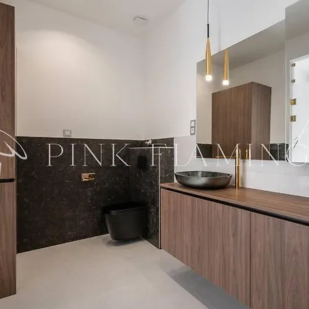 New Luxury Heaven : Pink Flamingo 아파트 *
